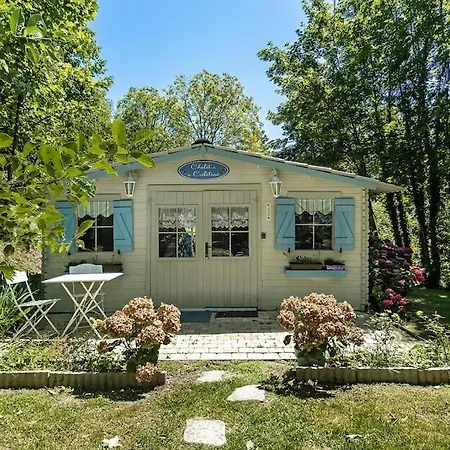 Domaine De La Calotine Classe 4 Etoiles *