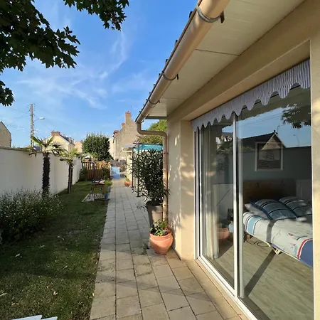 بيت للعطل Domaine De La Calotine Classe 4 Etoiles *