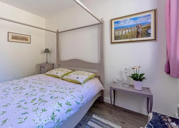 Domaine De La Calotine Classe 4 Etoiles