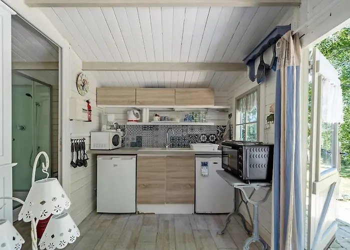 Domaine De La Calotine Classe 4 Etoiles *