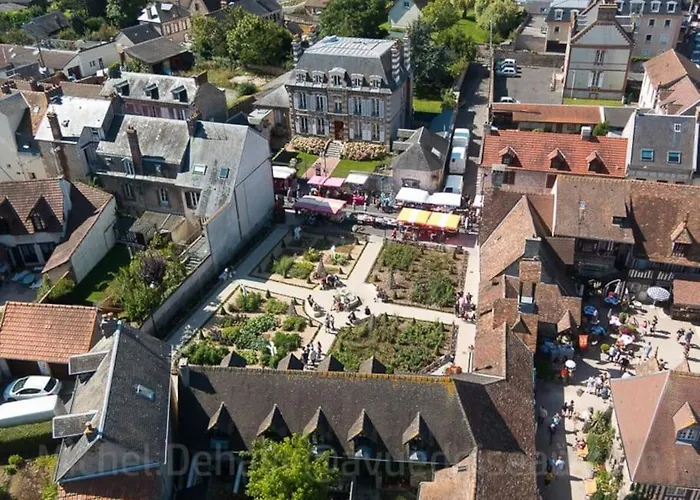 Domaine De La Calotine Classe 4 Etoiles * Dives-sur-Mer