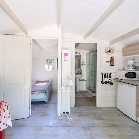 Domaine De La Calotine Classe 4 Etoiles בית נופש דיבה-סור-מר