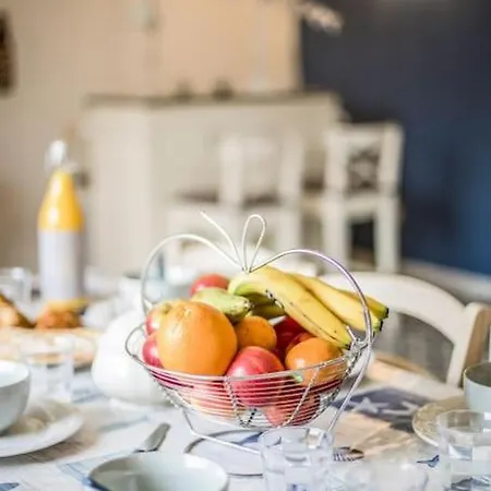 Domaine De La Calotine Classe 4 Etoiles בית נופש