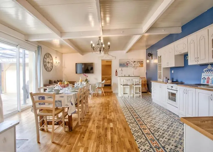 Domaine De La Calotine Classe 4 Etoiles *