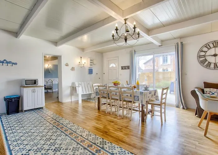 Domaine De La Calotine Classe 4 Etoiles Nyaraló *